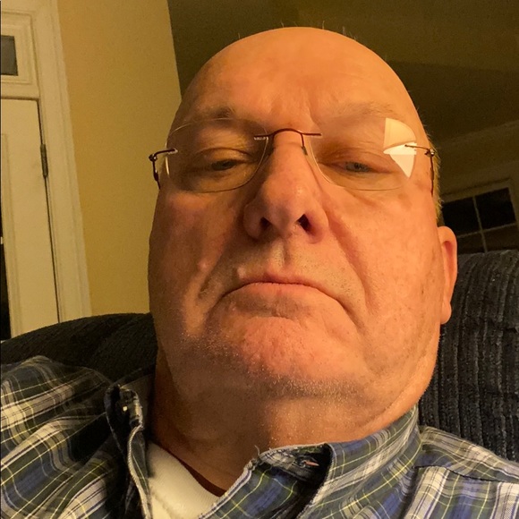 Meet your Posher, Maury - Picture 1 of 1